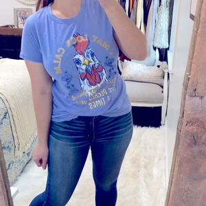 Chicken graphic T-shirt size large